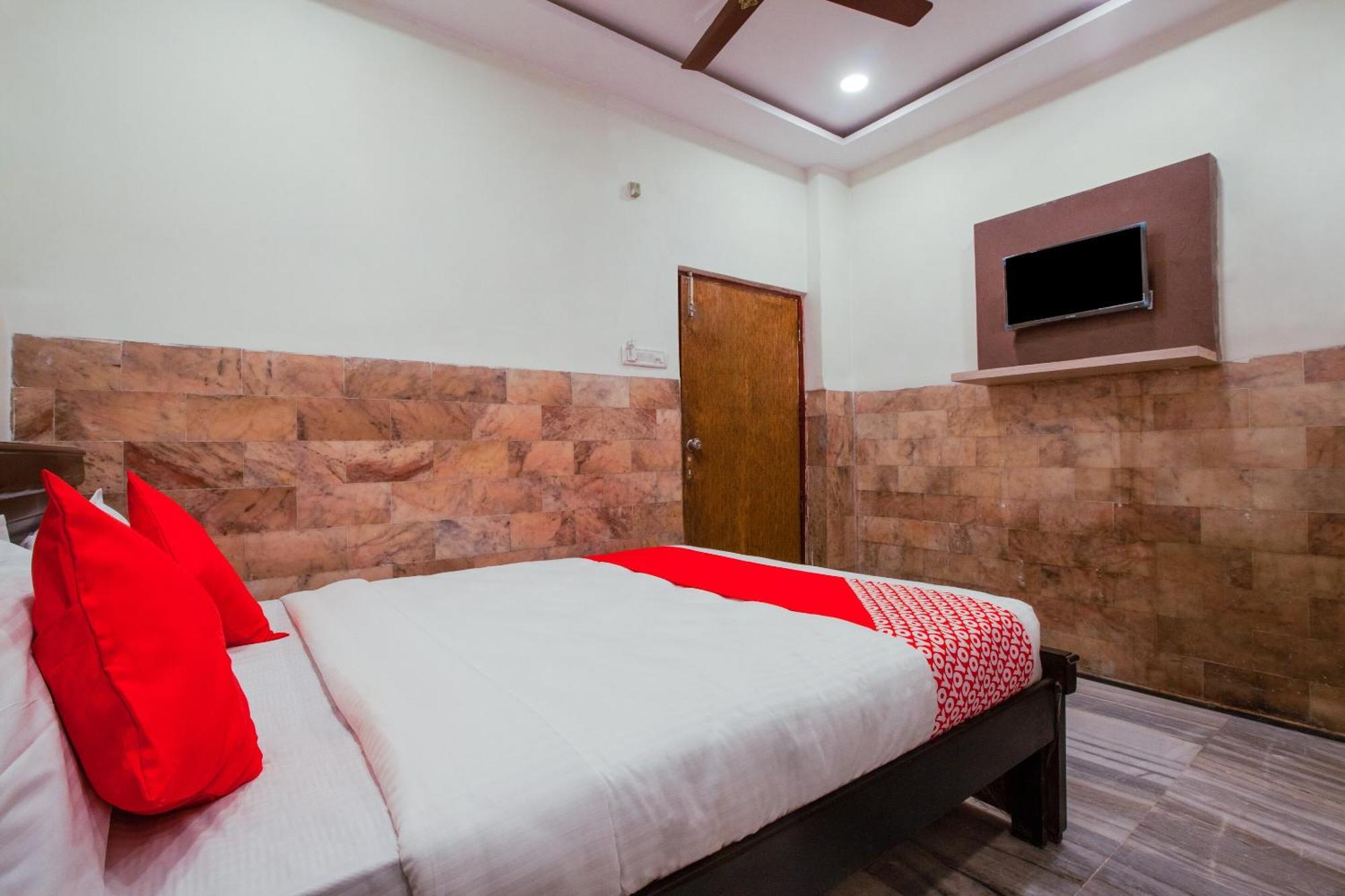 Super Hotel O Holiday Rani Gunj Opp Punjab National Bank Secundurabad Exterior foto